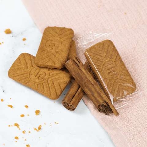 Box of 300 - Little Bakes Caramel & Cinnamon Sugar Biscuits (12 x 25 Sleeves Carton - Clear Packaging)