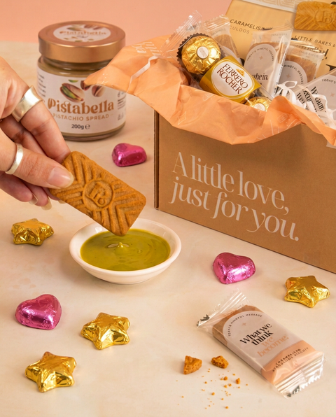Ultimate Sweet Treat Box with Caramelised Biscuits and Pistachio Cream Closeup Dipper Image